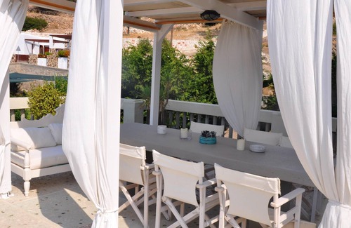 Psathi Appartement | Homerez - Appartement à 700 m de la plage pour 6 pers. avec terrasse à Psathi