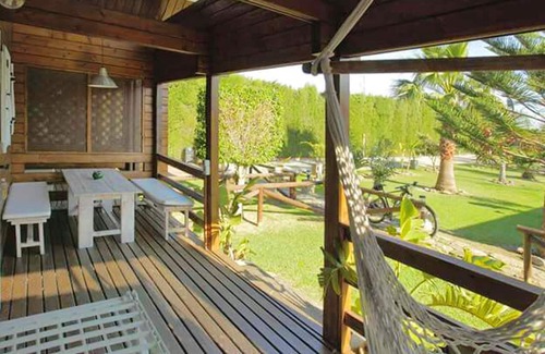 Tarifa Maison | Homerez - Joli bungalow pour 6 pers. avec jardin et terrasse à Tarifa