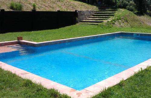 Saus Villa | Homerez - Villa à 14 km de la plage pour 6 pers. avec piscine à Saus-Camallera
