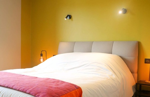 Chanaleilles Maison | Homerez - Amazing house for 14 ppl. with balcony at Chanaleilles