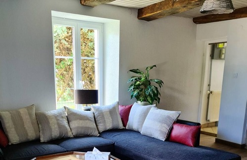 Velorcey Maison | Homerez - Amazing house for 7 ppl. with garden and terrace at Velorcey