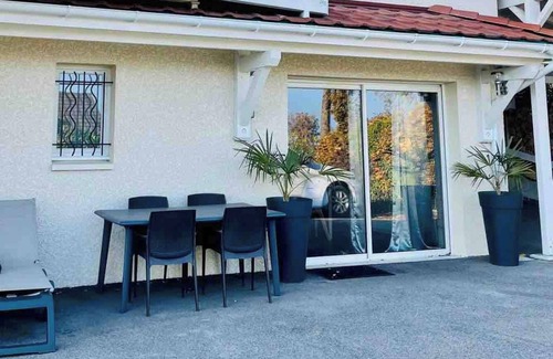 Excenevex Appartement | Homerez - Apartment by the lake in Excenevex