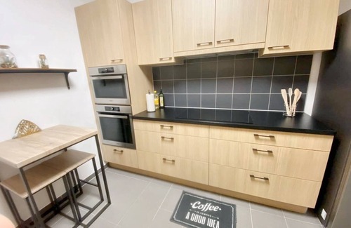 Anderlecht Appartement | Homerez - Appartement à Cureghem, Anderlecht