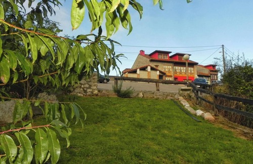Parres Municipality Appartement | Homerez - Apartment in Llanes, mountain view.
