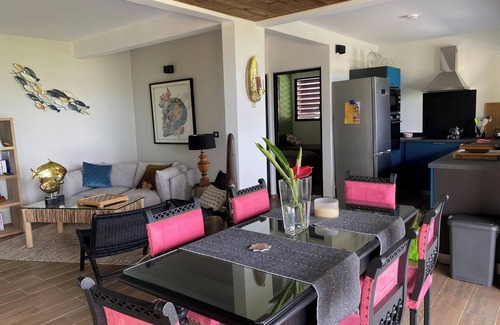 Tartane Appartement | Homerez - Apartment La Trinité