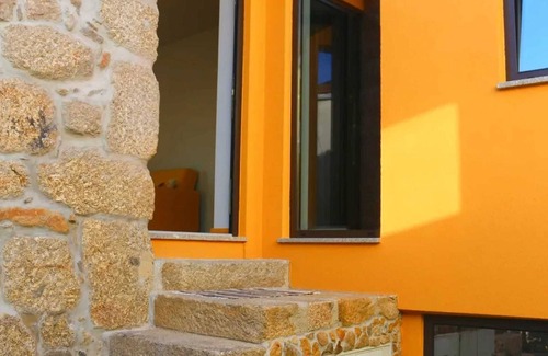 Castro Daire Appartement | Homerez - Apartamento Castro Daire