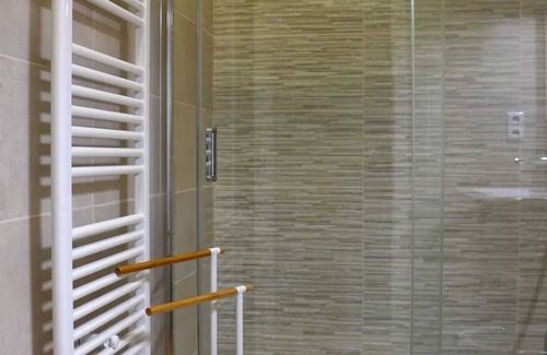 Castro Daire Appartement | Homerez - Apartamento Castro Daire