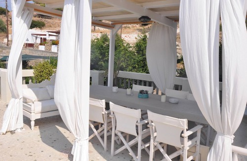 Psathi Appartement | Homerez - Apartment with sea view in Psathi - 90 m² - Comfort