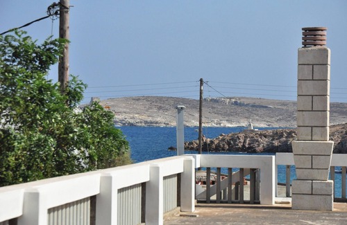 Psathi Appartement | Homerez - Apartment with sea view in Psathi - 90 m² - Comfort