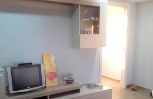 Manfredonia Appartement | Homerez - Appartement pour 5 pers. avec vue sur la mer à Scalo dei Saraceni