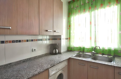 La Pineda Appartement | Homerez - Apt. near Platja de la Pineda