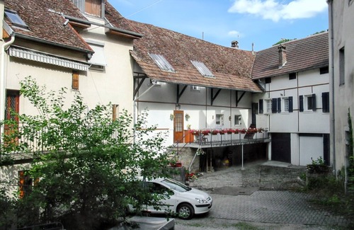 Salins-les-Bains Appartement | Homerez - Apt. in Salins-les-Bains, parking included