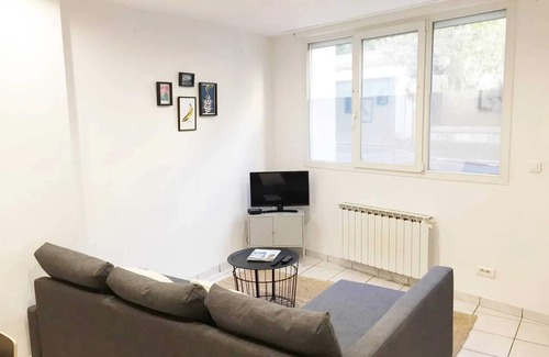 Saint-Martin-du-Littoral Appartement | Homerez - Apt Le Havre, city centre
