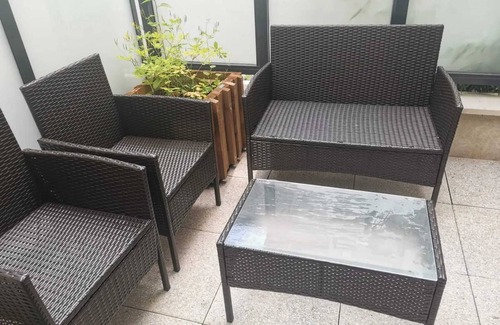 Viroflay Appartement | Homerez - Apt Viroflay parking ter.