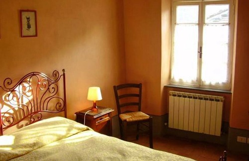 Caste Maison | Homerez - Beautiful house for 5 ppl. with terrace at Riccò del Golfo