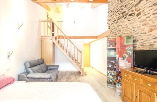 Viana do Bolo Appartement | Homerez - Beautiful apartement for 6 ppl. with garden and terrace at Mourisca