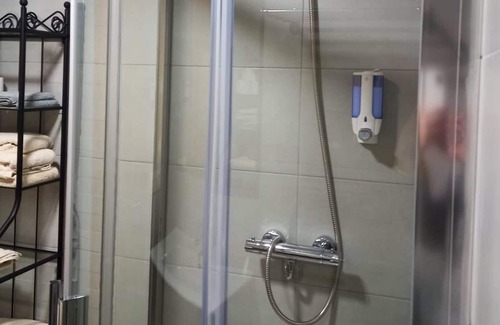 Viana do Bolo Appartement | Homerez - Beautiful apartement for 6 ppl. with garden and terrace at Mourisca