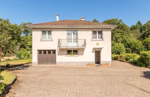 Champagney Maison | Homerez - Maison exceptionnelle pour 5 pers. avec balcon à Champagney