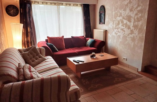 Cezy Maison | Homerez - Maison exceptionnelle pour 6 pers. avec jardin et terrasse à Cézy