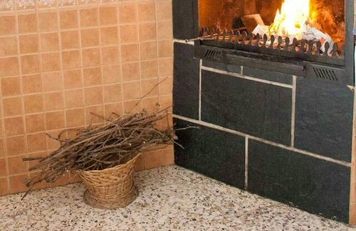 Munebrega Appartement | Homerez - Joli appartement pour 8 pers. avec terrasse à Munébrega