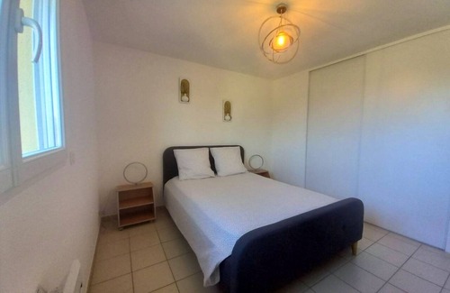 Pouillon Appartement | Homerez - Big appartement for 10 ppl. with shared pool and terrace at Pouillon