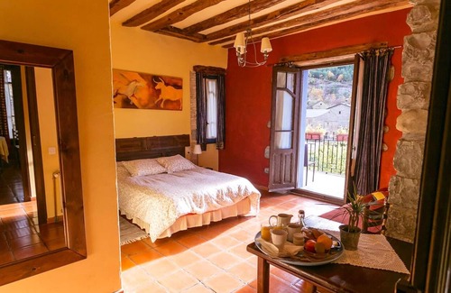 Albella Maison | Homerez - Big house for 18 ppl. with garden at Albella