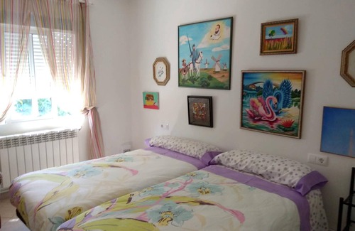 Touro Maison | Homerez - Big house for 9 ppl. with garden at Touro