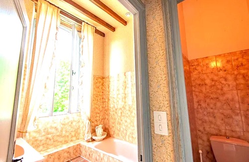 Gibel Autre | Homerez - Big mansion for 10 ppl. with swimming-pool and terrace at Gibel