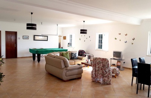 Grandola Villa | Homerez - Grande villa pour 10 pers. avec piscine et terrasse à Grândola