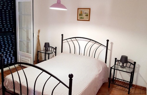 Grandola Villa | Homerez - Grande villa pour 10 pers. avec piscine et terrasse à Grândola