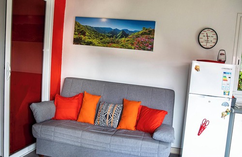 Baie-Mahault Maison | Homerez - Bungalow à Baie-Mahault, piscine privée
