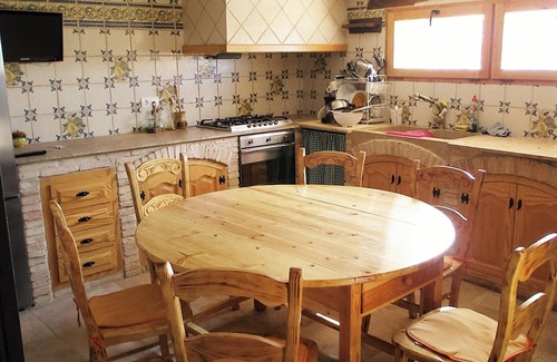 Masdenverge Chalet De Ski | Homerez - Chalet in Masdenverge