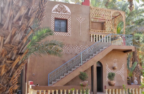 Amezrou Maison | Homerez - Maison de caractère à Zagora, piscine partagée