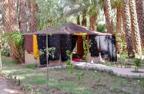 Amezrou Maison | Homerez - Maison de caractère à Zagora, piscine partagée