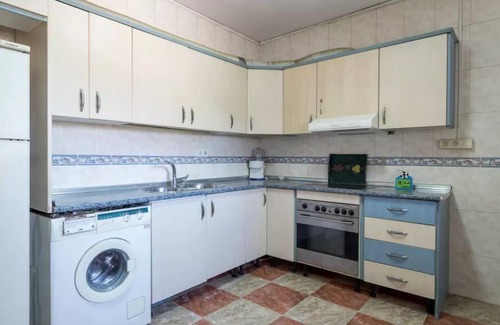 Fuente Vaqueros Appartement | Homerez - Apartamento encantador en Fuente Vaqueros 100 m²