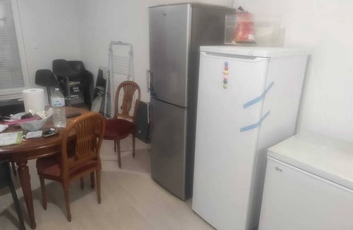 Borny Appartement | Homerez - Charming apartment in Metz with balcony and parking