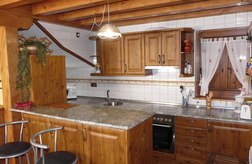 Vielha e Mijaran Chalet De Ski | Homerez - Charming Chalet in Viella with Mountain View