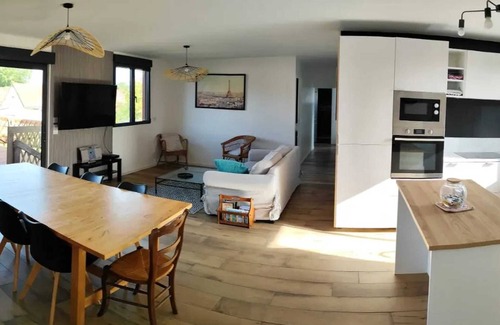 Berneval-le-Grand Maison | Homerez - Maison de charme à Petit-Caux avec jardin clos