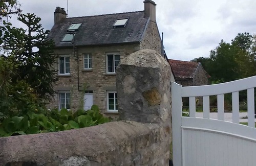 Lieusaint Maison | Homerez - Maison charmante à Lieusaint avec jardin