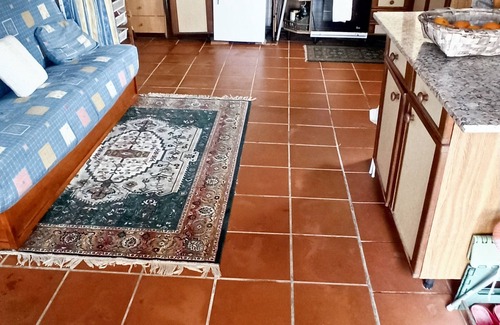 Eiras Maison | Homerez - Maison charmante à O Rosal avec jardin et spa
