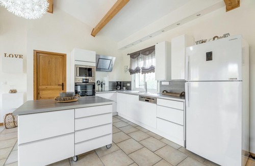 Poussan Maison | Homerez - Maison charmante à Poussan avec jardin privé