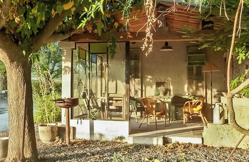 Oppede Maison | Homerez - Charming house in Oppède with shared pool