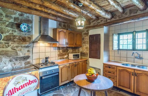 Montefrio Villa | Homerez - Villa charmante à Montefrío avec piscine privée