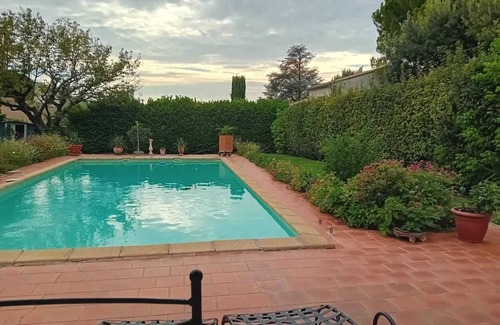 Caveirac Villa | Homerez - Villa agréable avec piscine à Caveirac
