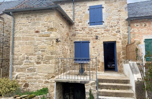 Vimenet Maison | Homerez - Villa charmante à Vimenet avec jardin et terrasse