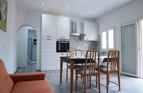 Campo nell'Elba Maison | Homerez - Comfortable house in La Pila with terrace and parking