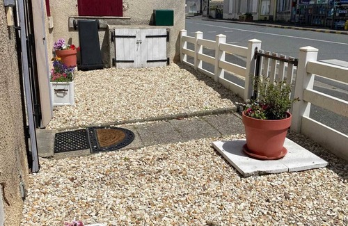 Clion Maison | Homerez - Comfortable house in Clion with private parking