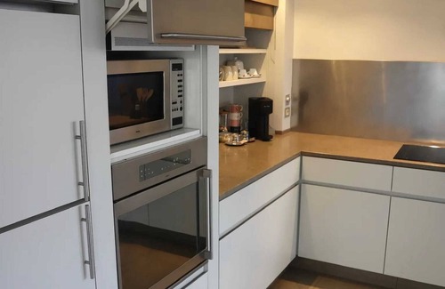 Vilvoorde Maison | Homerez - Maison cosy à Vilvoorde avec jacuzzi et spa