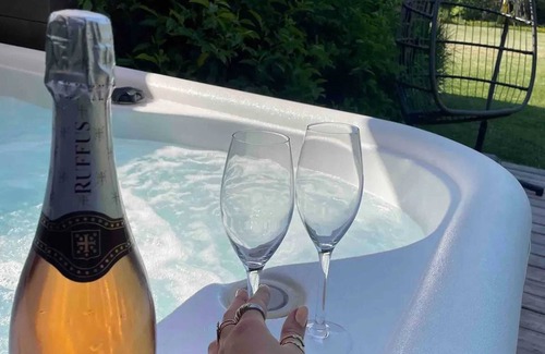 Gouvy Maison | Homerez - Maison cosy avec jacuzzi à Gouvy