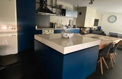 Paredes Maison | Homerez - Maison cosy avec piscine à Vandoma